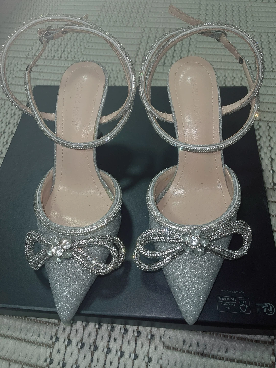 Bling Bling Silver Glitter Heels size 6