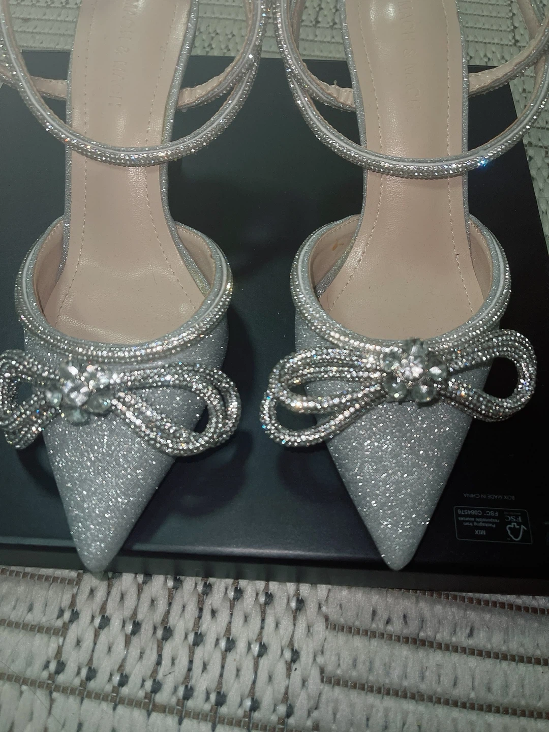 Bling Bling Silver Glitter Heels size 6 - photo 4