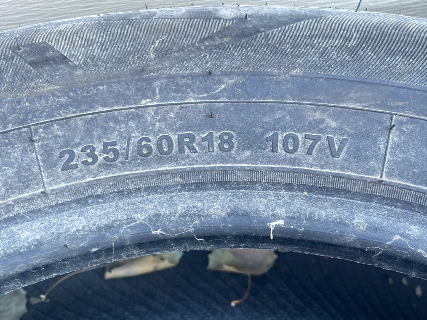 Set of 4 Dunlop SP Winter Maxx Tires - 235/60R18 - photo 2