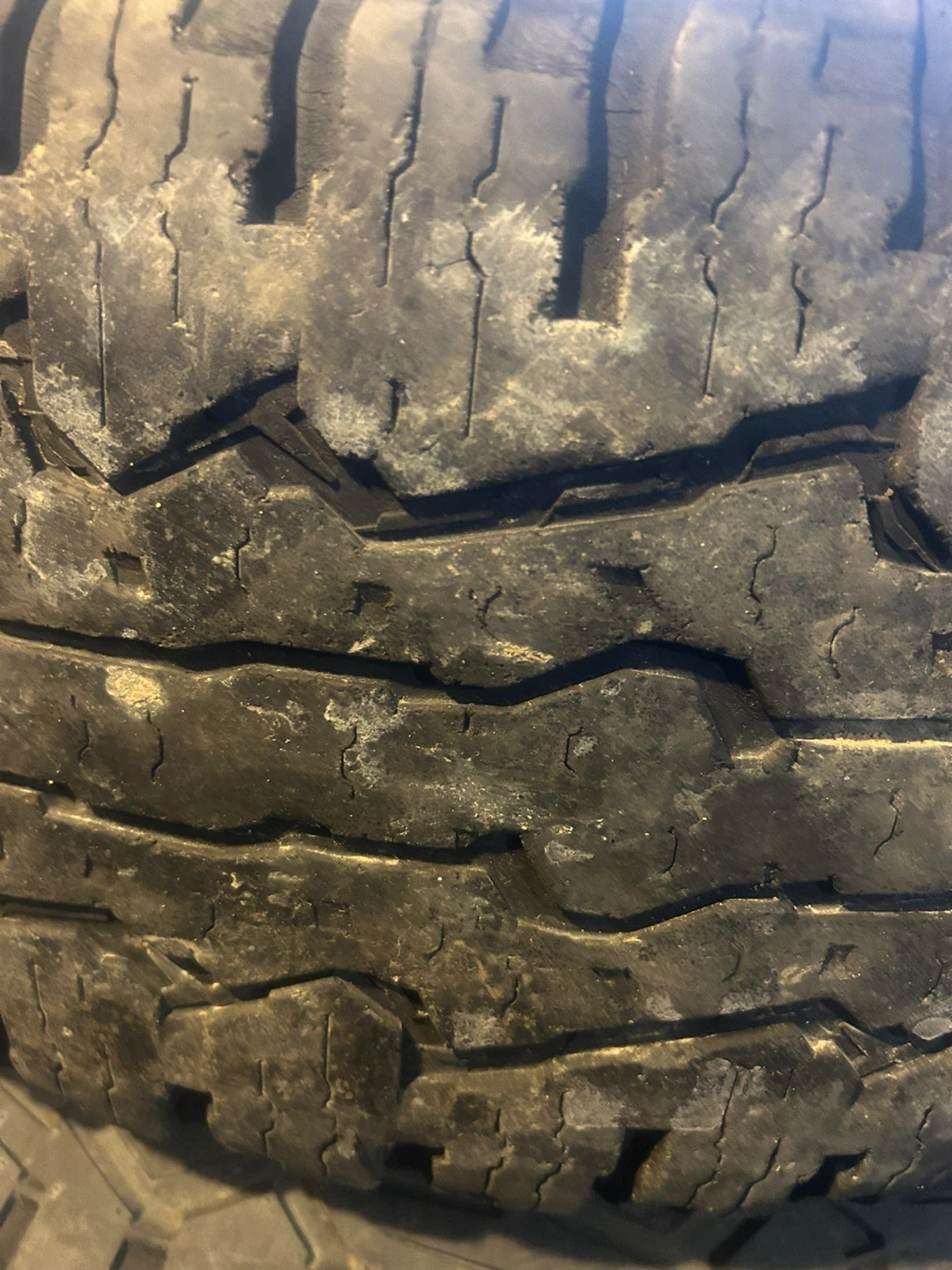 TODAY Ram 1500 20inch rims with Nokian  AT 275/60R20 Tires - photo 5
