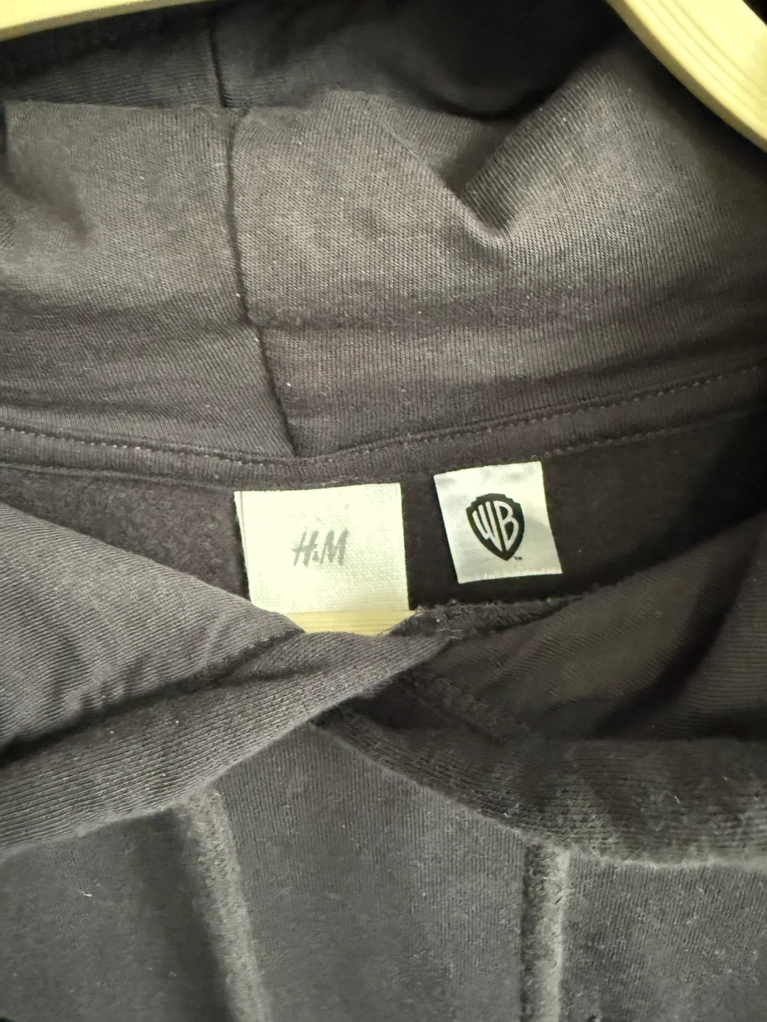 H&M Friends Hoodie - Size XS - photo 3