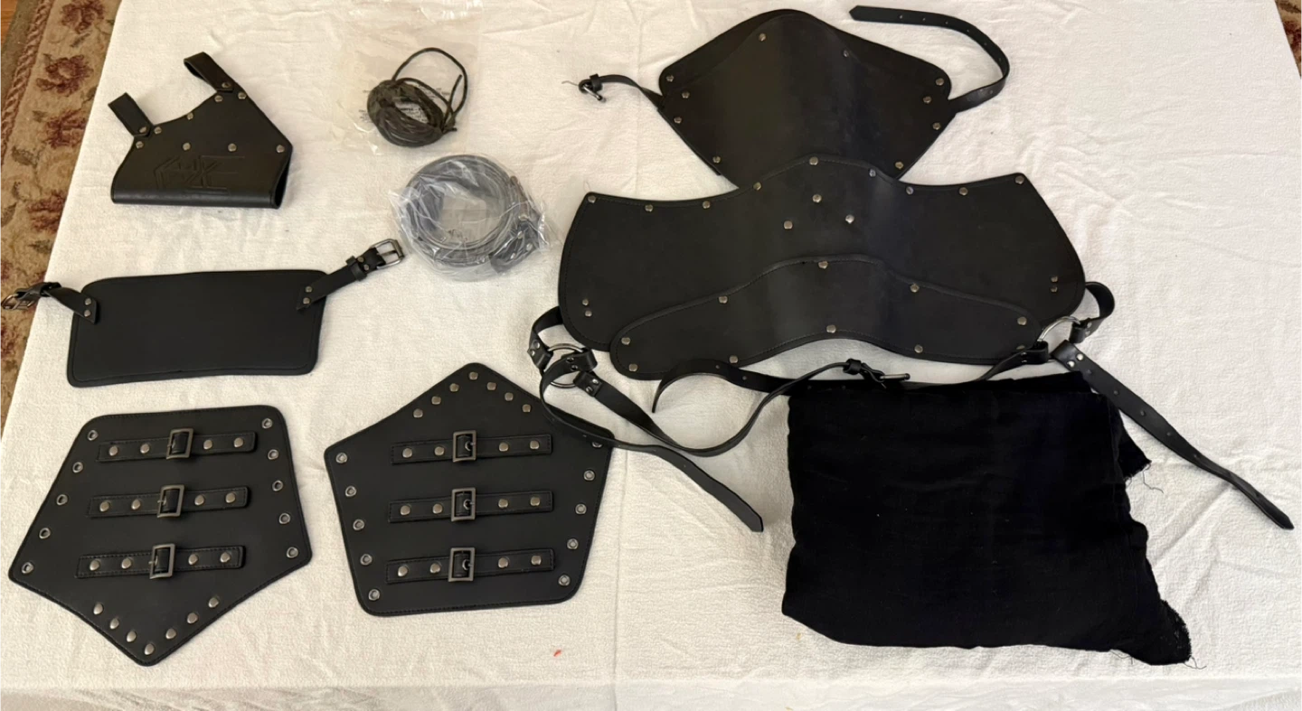 New Medieval Costume/Armour Outfit (Black)