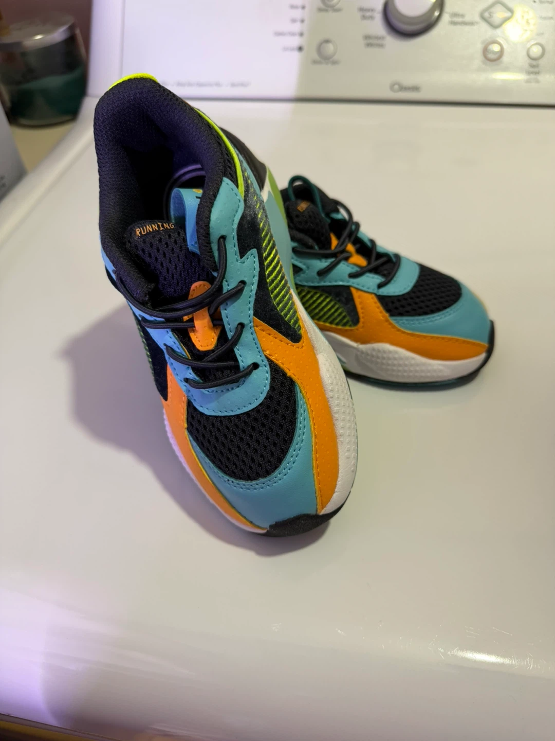 Kids shoes