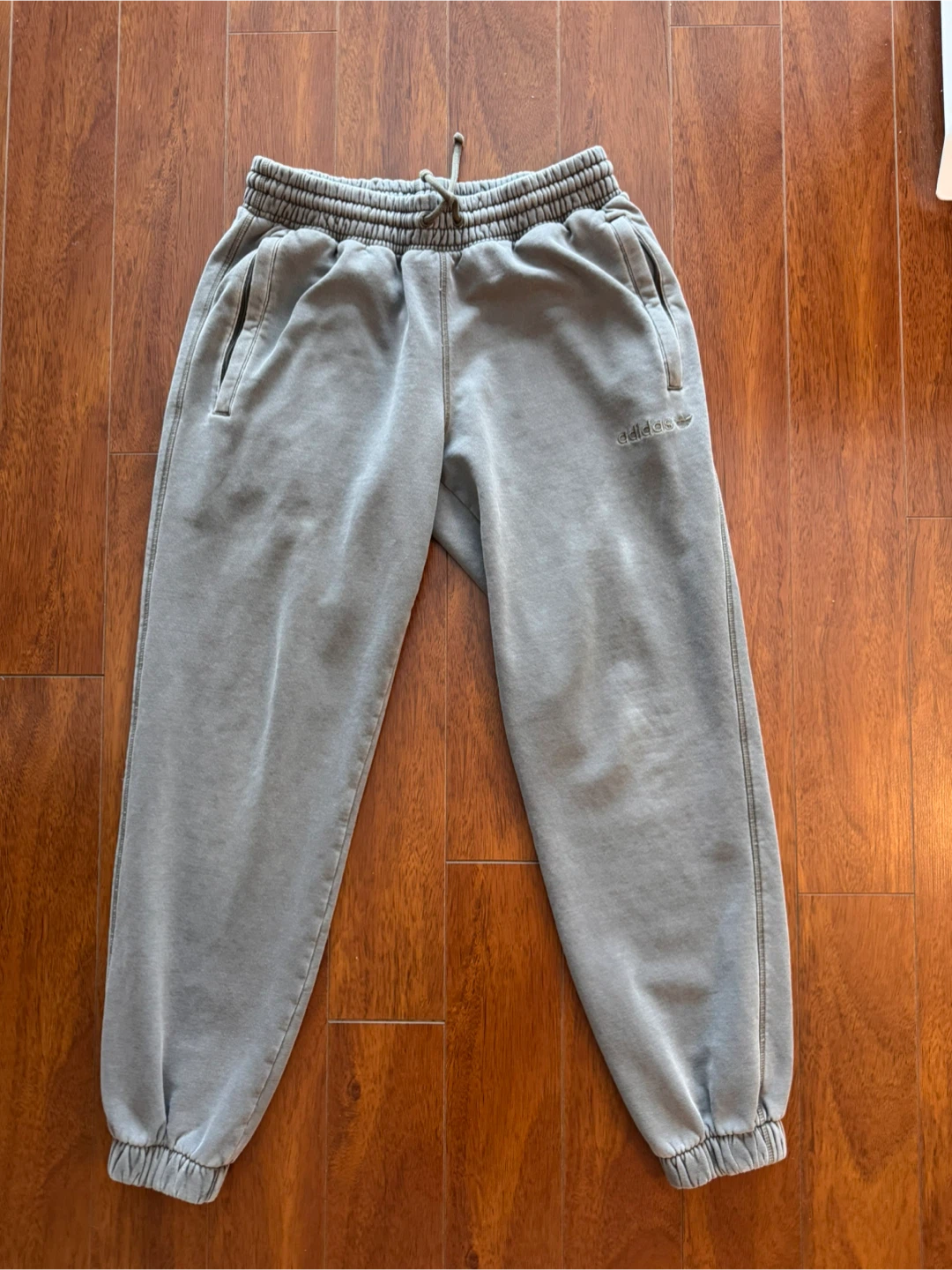 Adidas Sweatpants - Grey