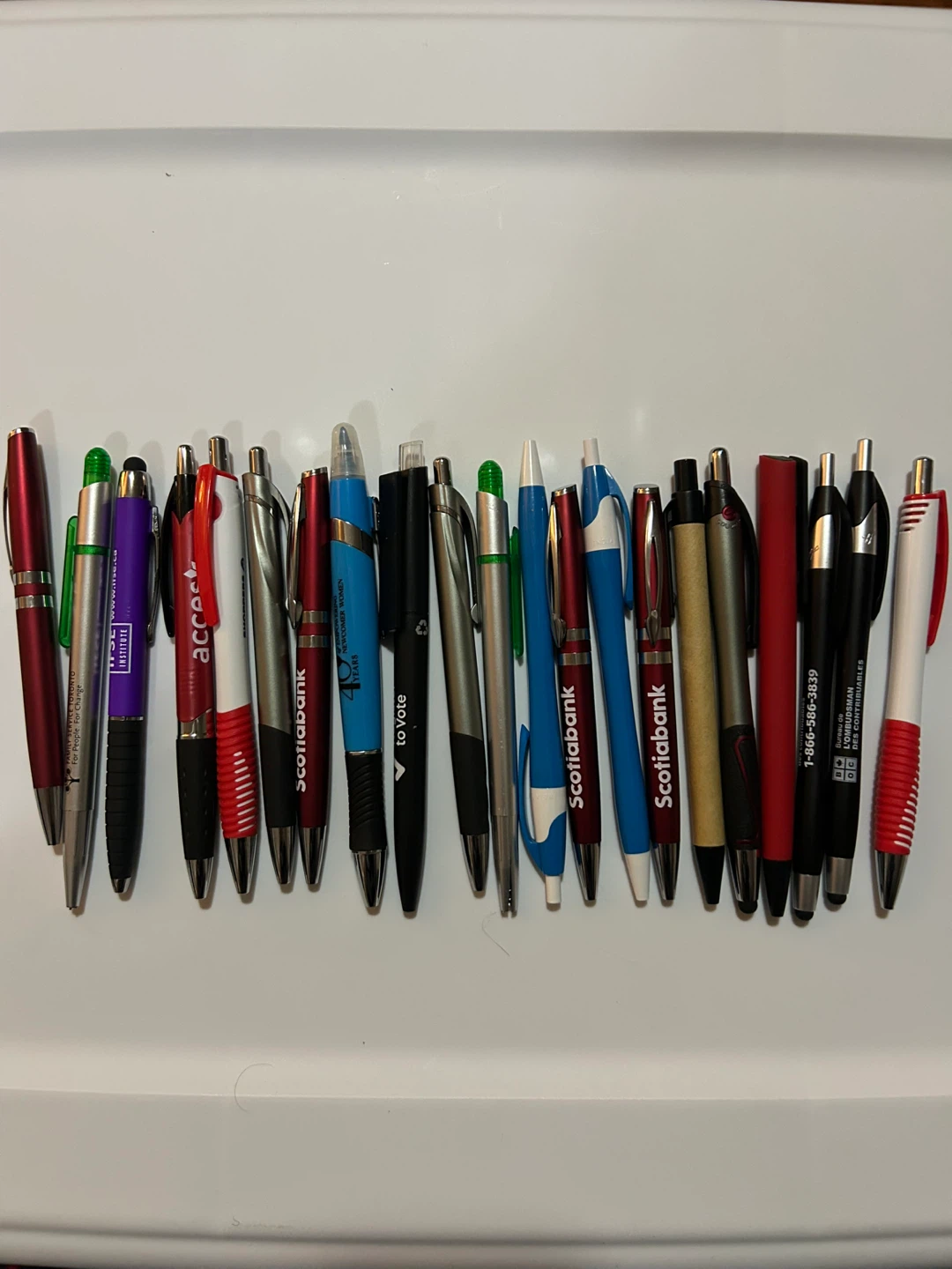 FREE🎁 Assorted Pens