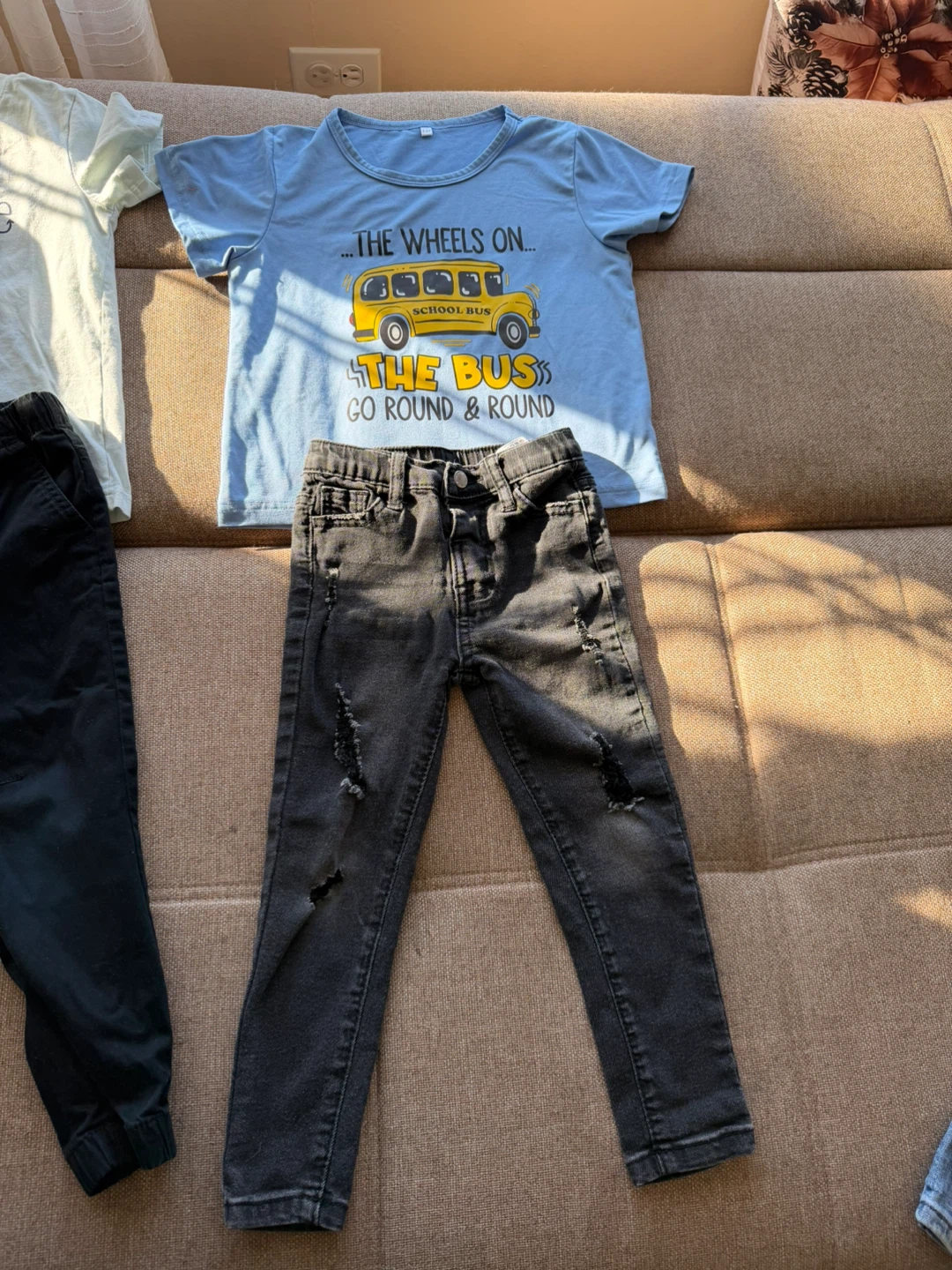 Boys Clothes Bundle - photo 4