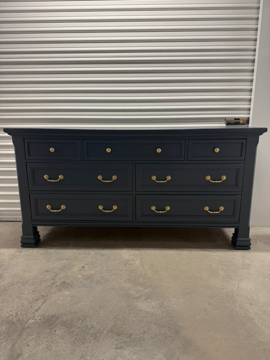 🚨Free Delivery Navy Blue Solid Wood Dresser - 7 Drawers
