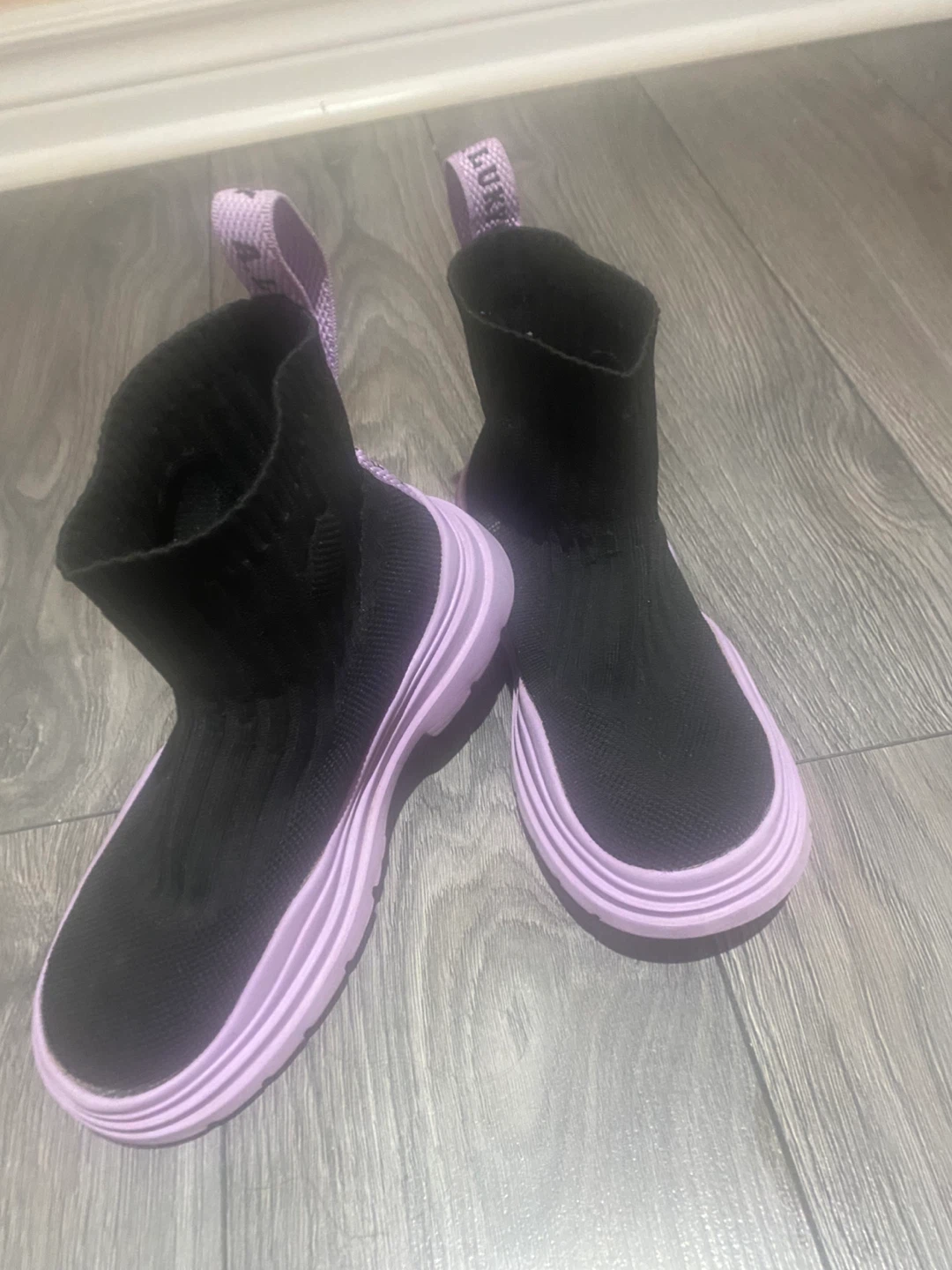 Black & Lavender Sock Sneakers - Size 7 - photo 3