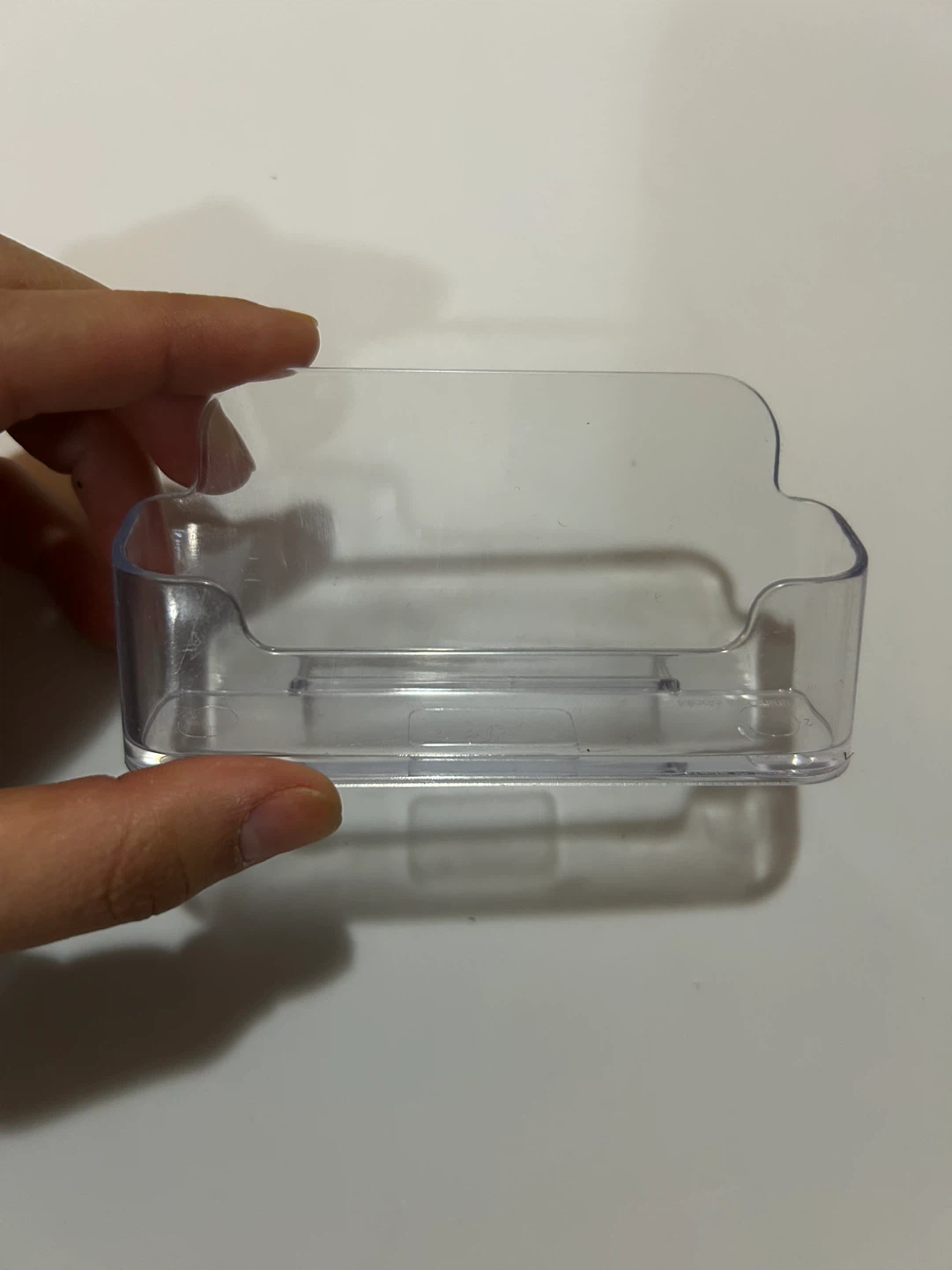FREE🎁 Clear Business Card Holder - photo 2
