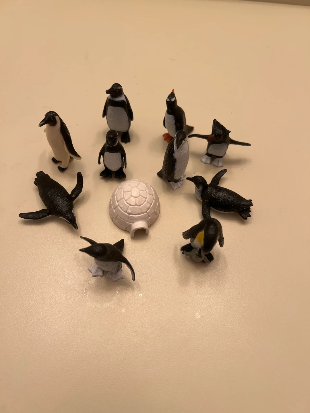 Penguin Figurine Set