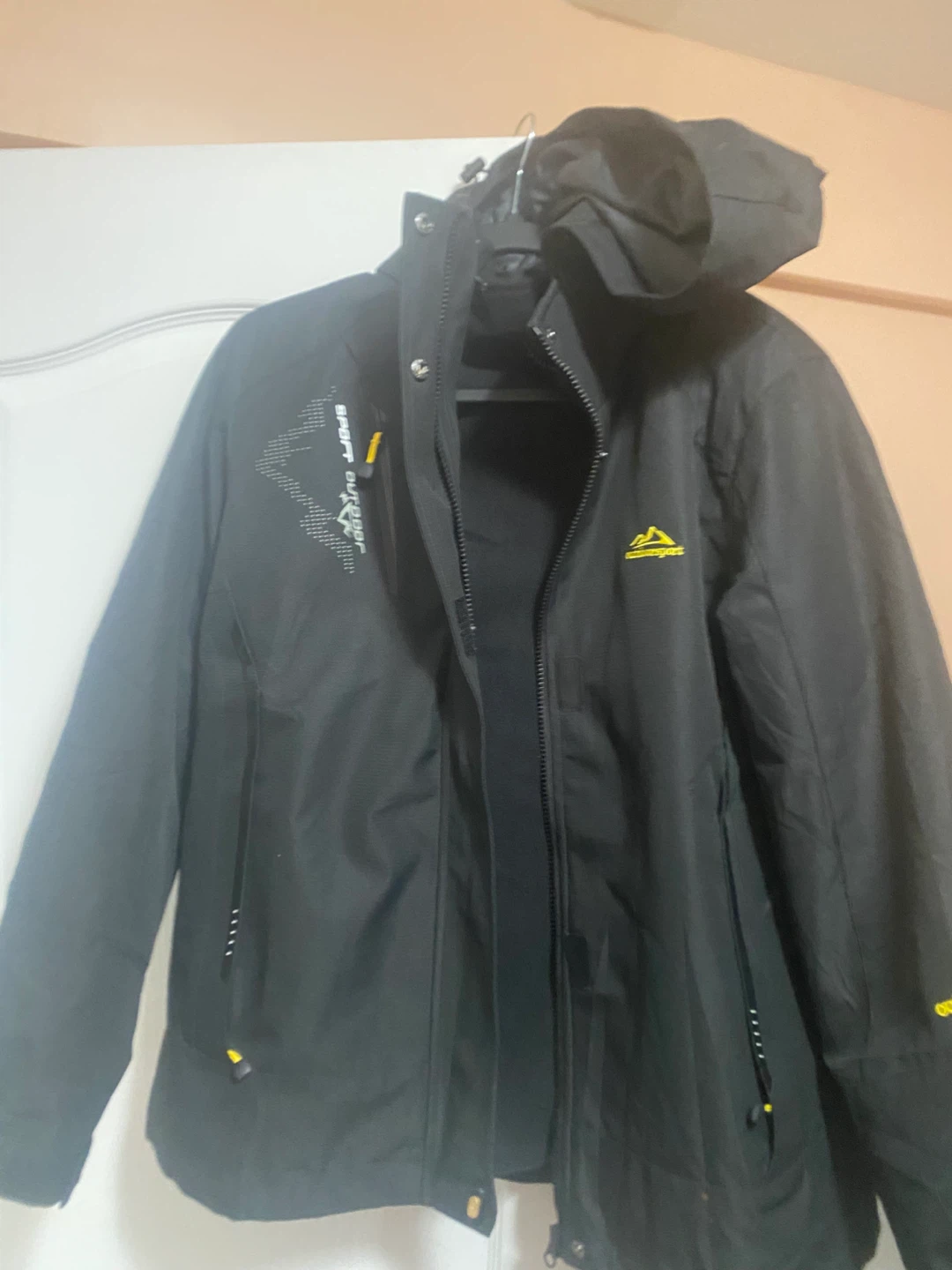 Outdoorsport Black Jacket - photo 2