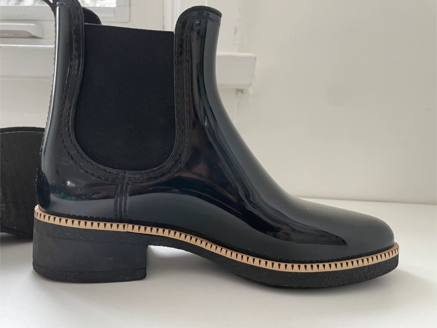 Lemon Jelly Black Chelsea Boots Size 39 - photo 5