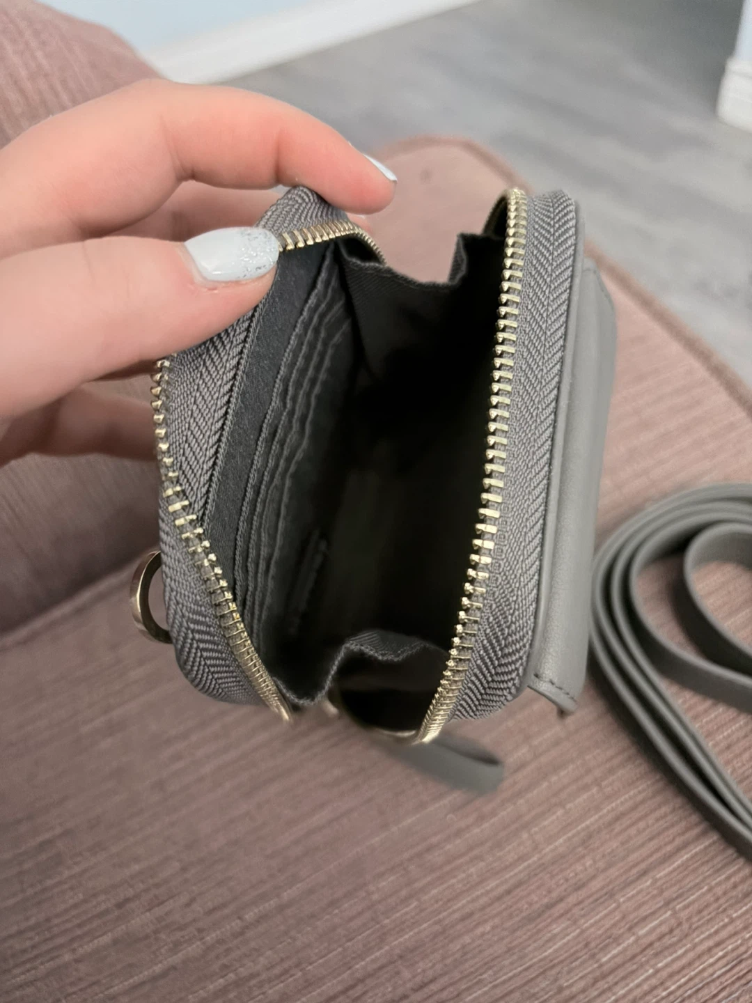 Love & Lore Crossbody Cellphone Bag - photo 3