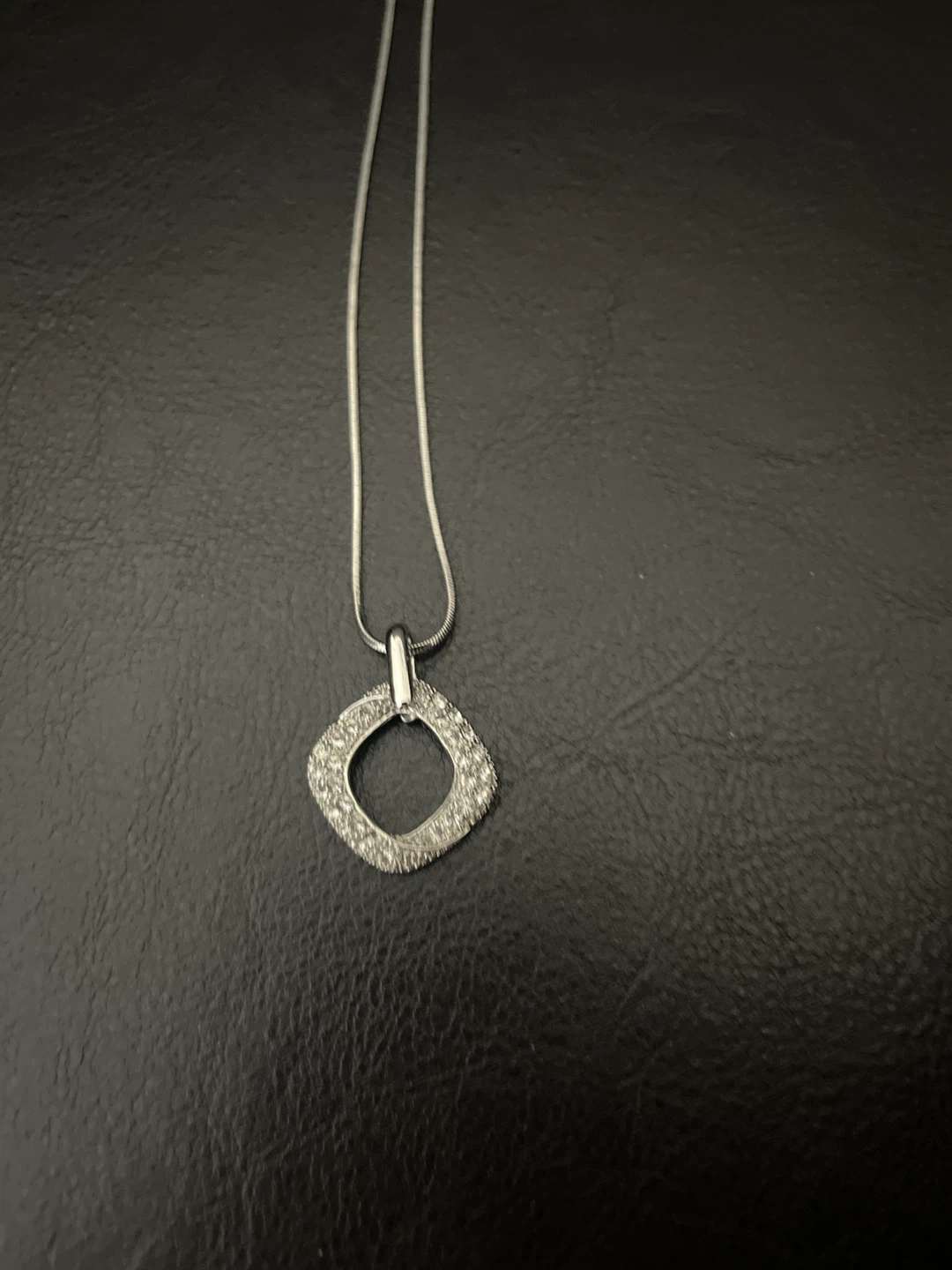 Silver Tone Necklace with Rhinestone Square Pendant - photo 2