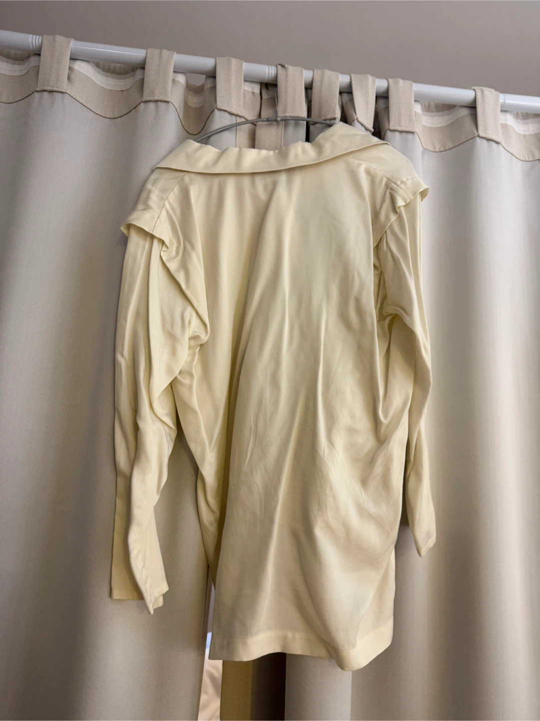 Darling Cream Blouse - Size S - photo 3