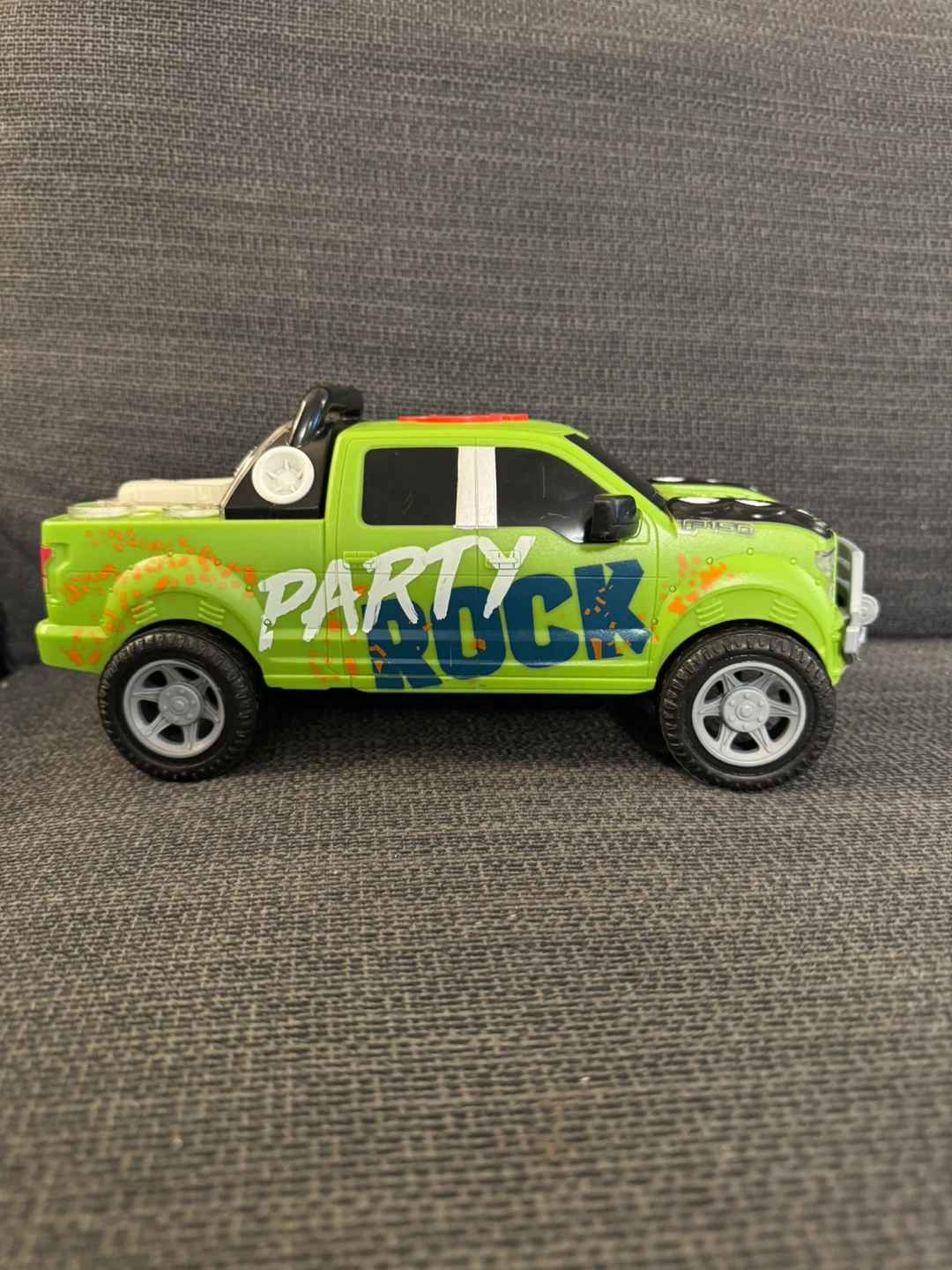 Party Rock Toy Truck - Green - photo 2