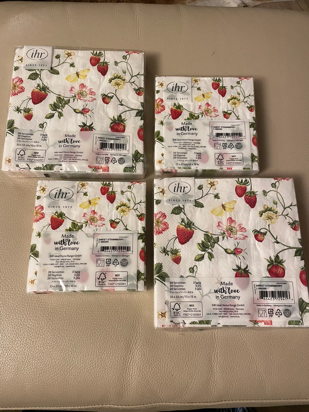 IHR Strawberry Napkins, bundle of 4 packs NEW - photo 2