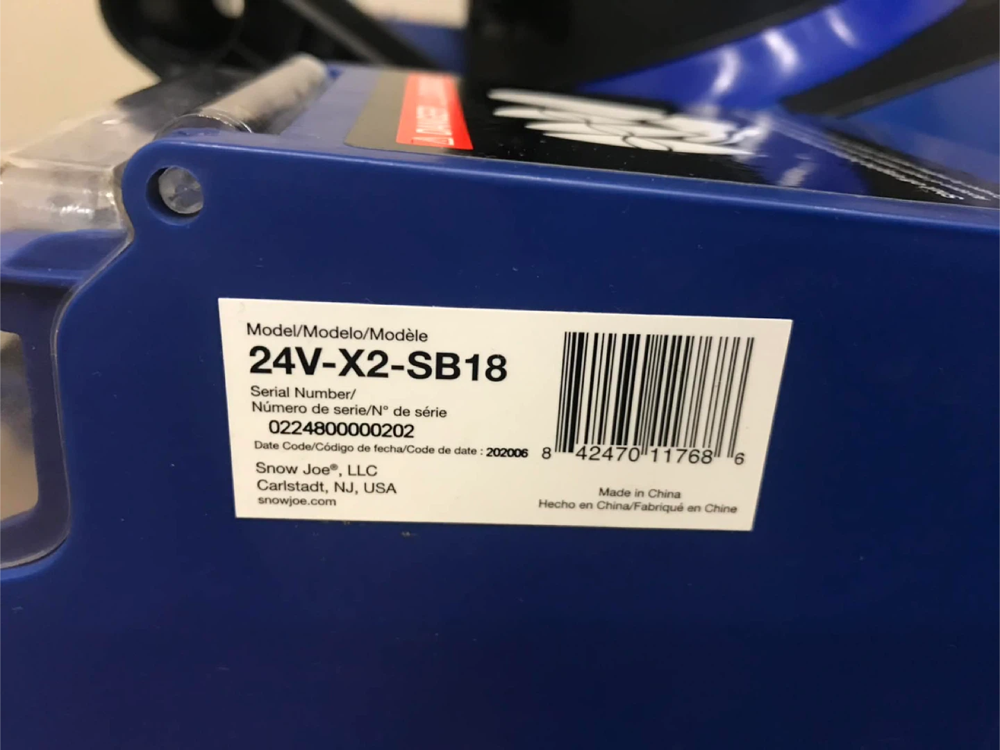 Snow Joe 24V-X2-SB18 Cordless Snow Blower - photo 3