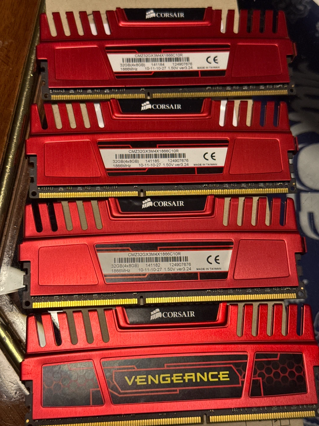Corsair Vengeance 32GB (4x8GB) DDR3 RAM