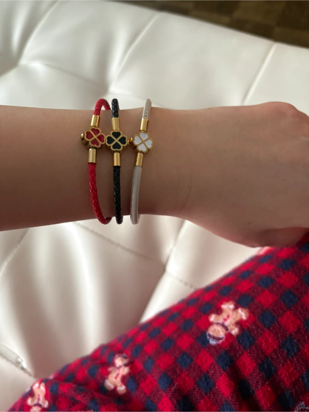 Clover Charm Bracelet - Red, Black, White