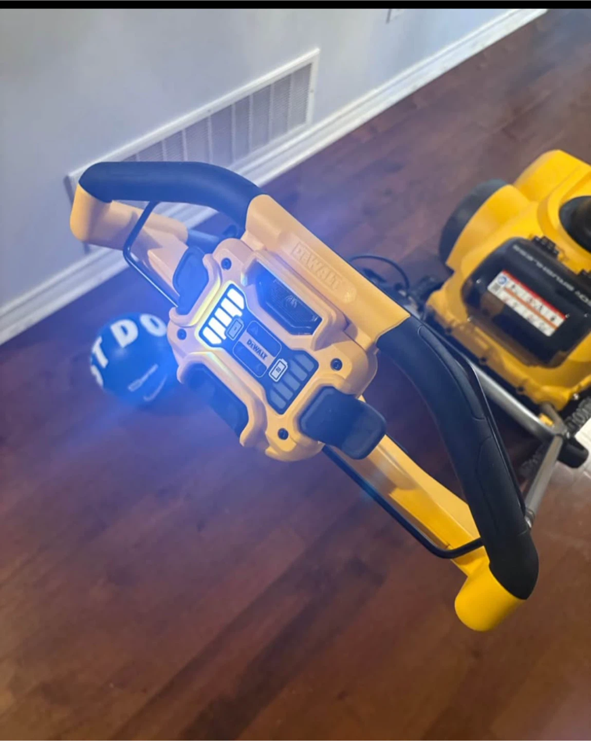 DeWalt Cordless Snow Shovel