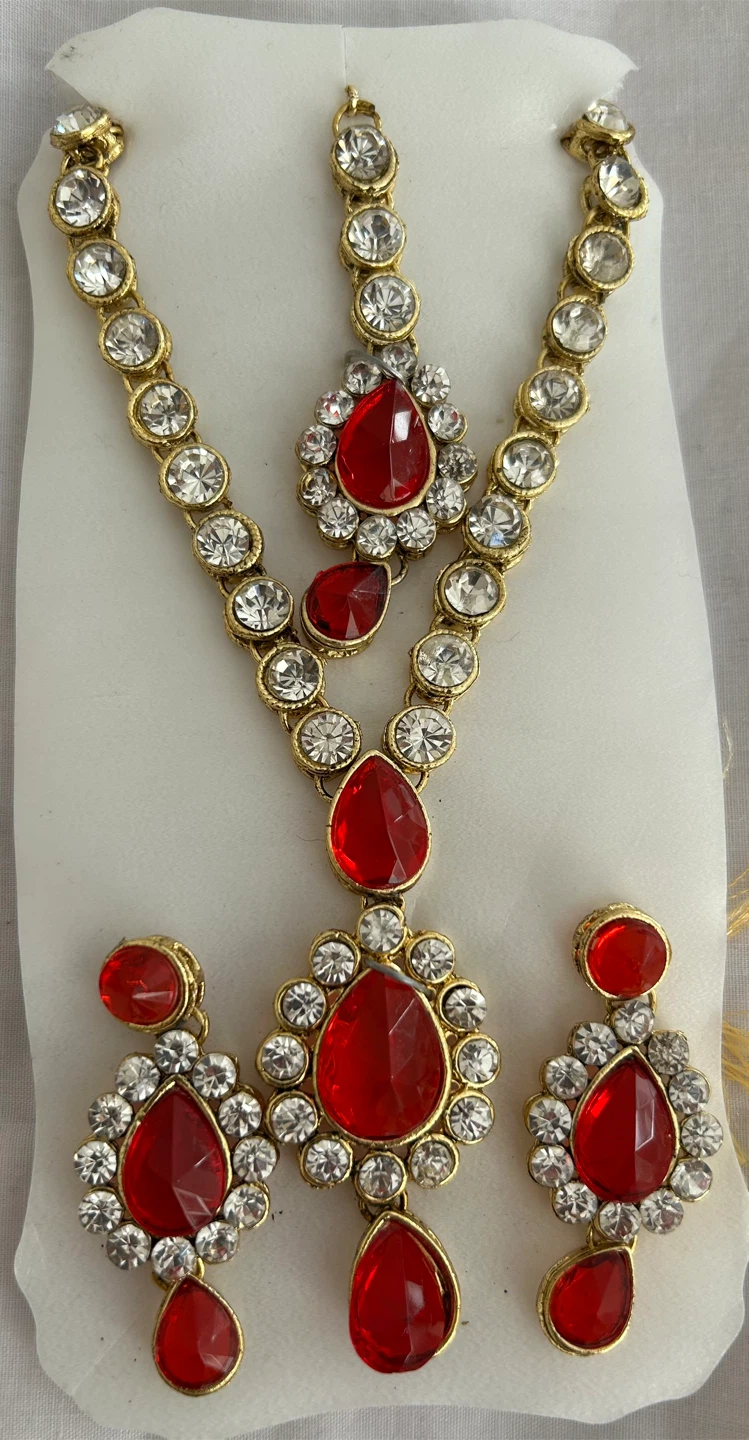 Red & Clear Stone Jewellery Set