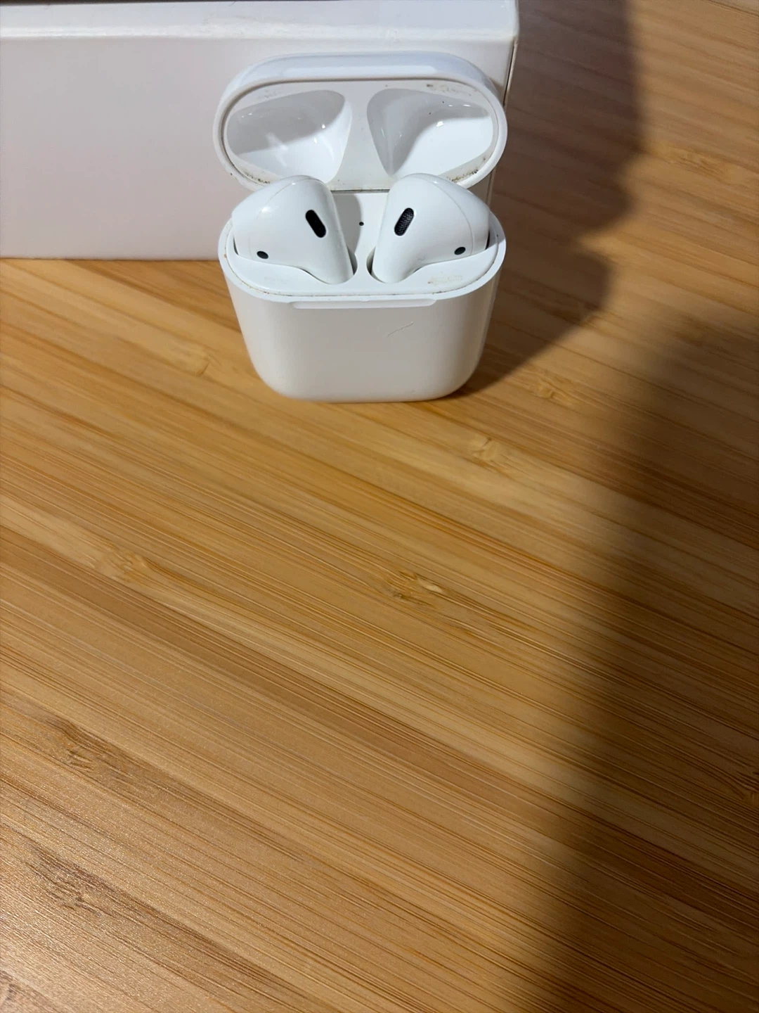 Apple AirPods 2nd Generation - White 🥕 - photo 2