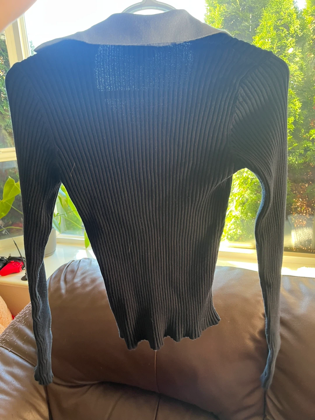 Dynamite Long Sleeve V-Neck Top - Size S - photo 3