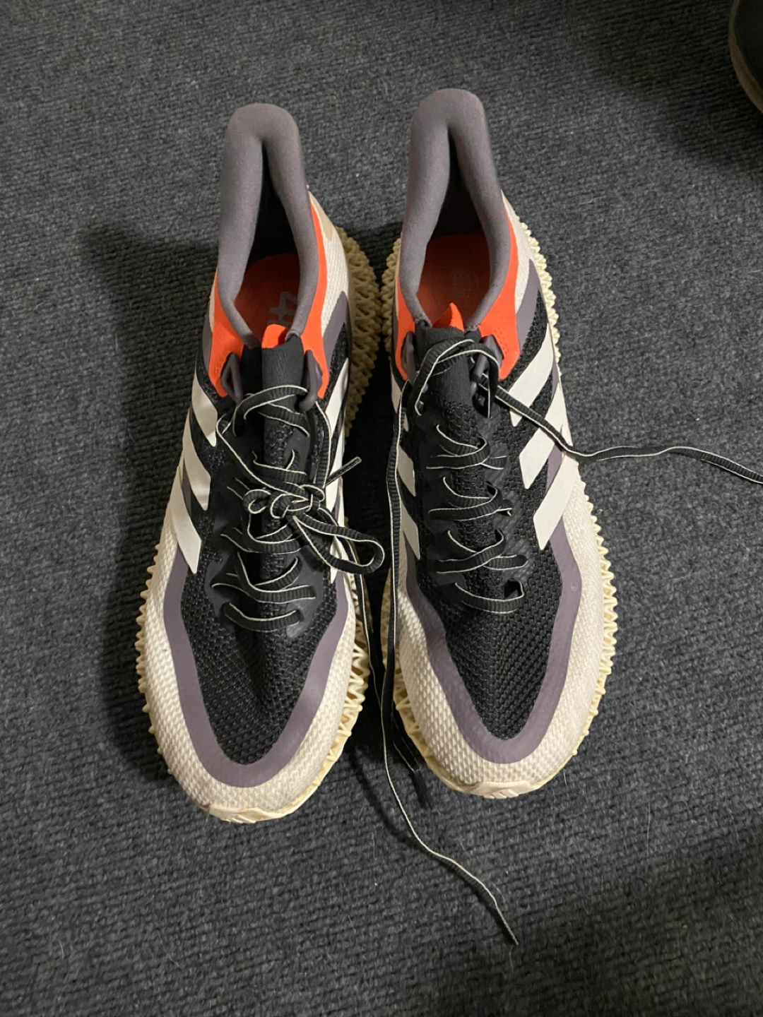 Adidas Man sport shoes - photo 2