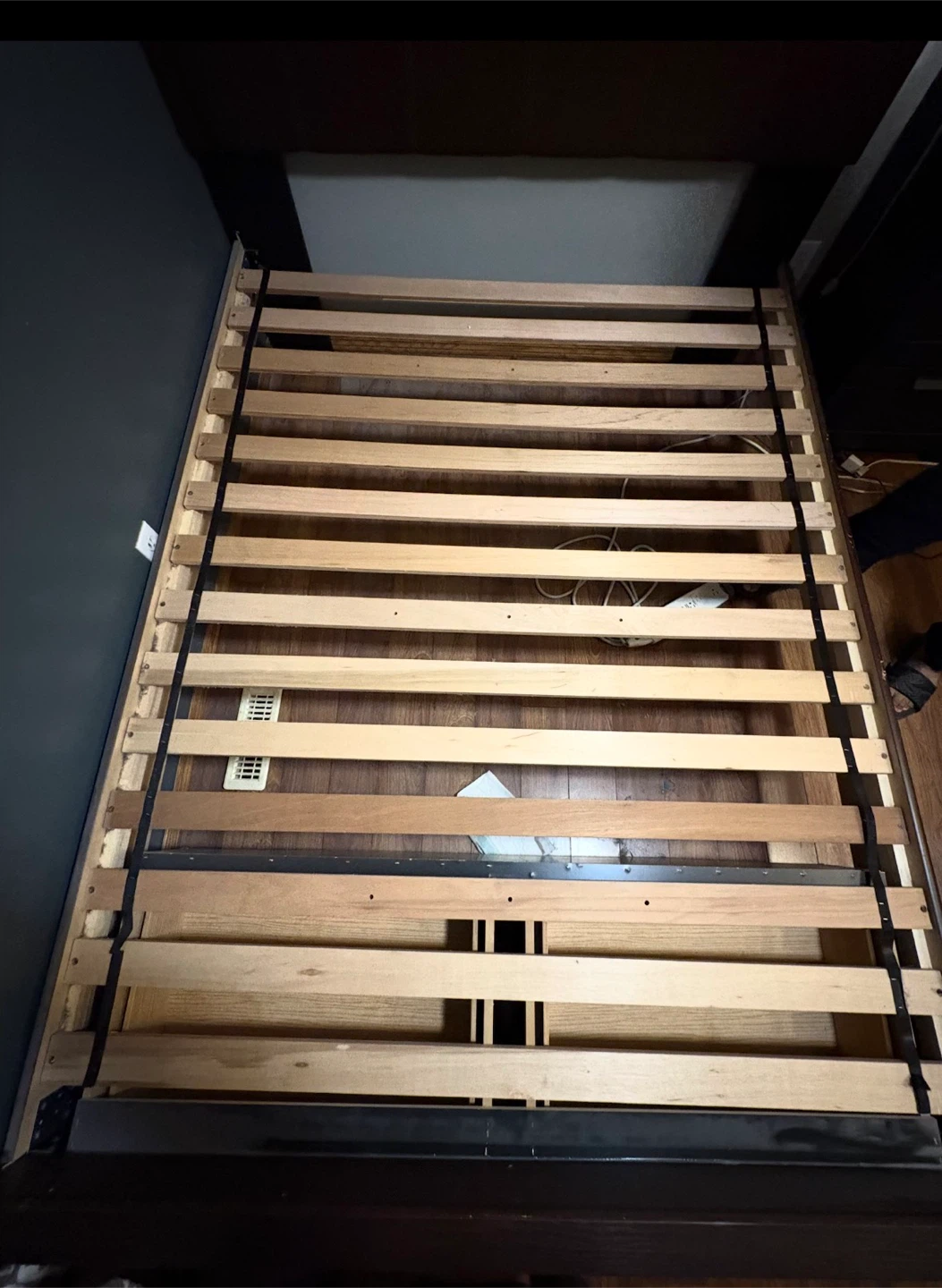 Queen Size storage Bed Frame and Mattress - photo 2