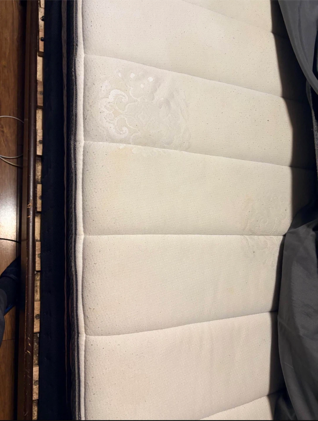 Queen Size storage Bed Frame and Mattress - photo 5