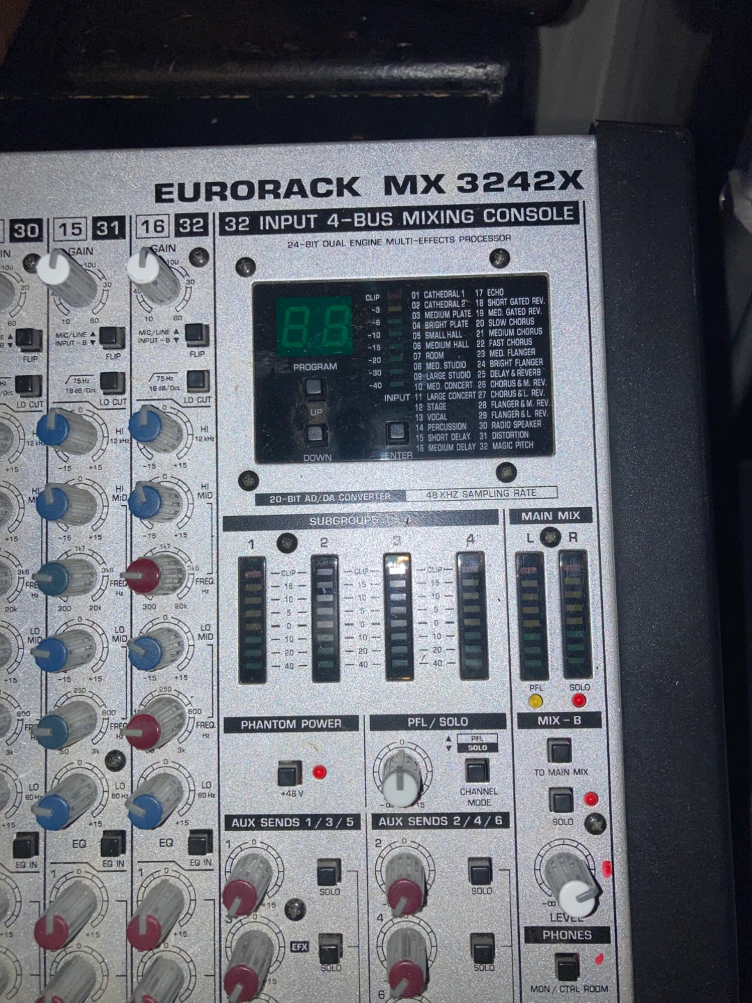 Behringer Eurorack MX 3242X Mixing Console - photo 2