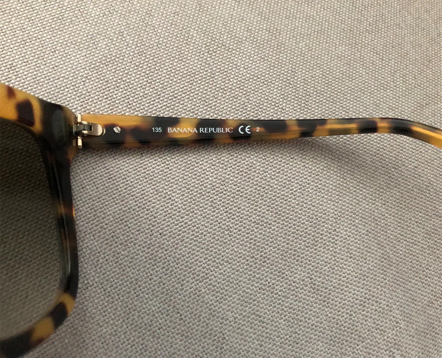 Banana Republic-“Daria” Tortoiseshell Sunglasses - photo 5