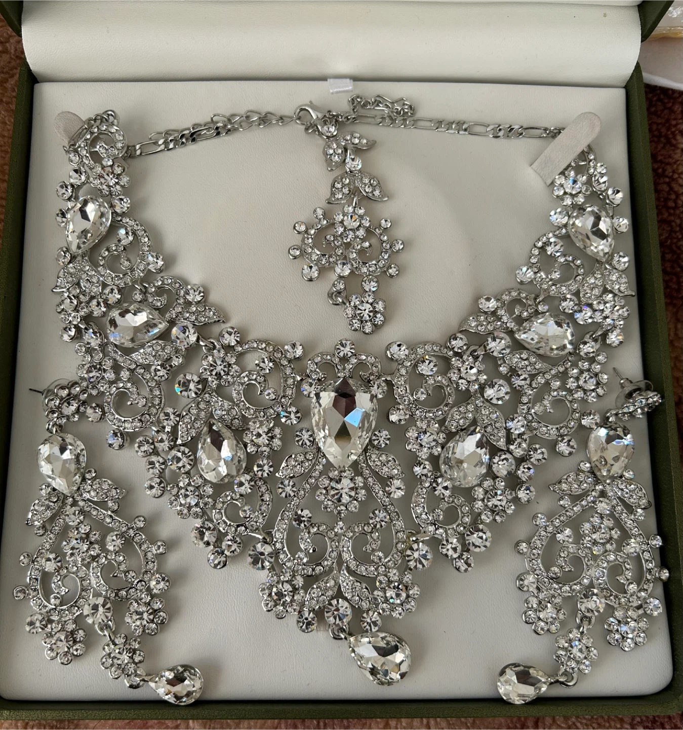 Rhinestone Jewellery Set - Necklace, Earrings, Headpiece