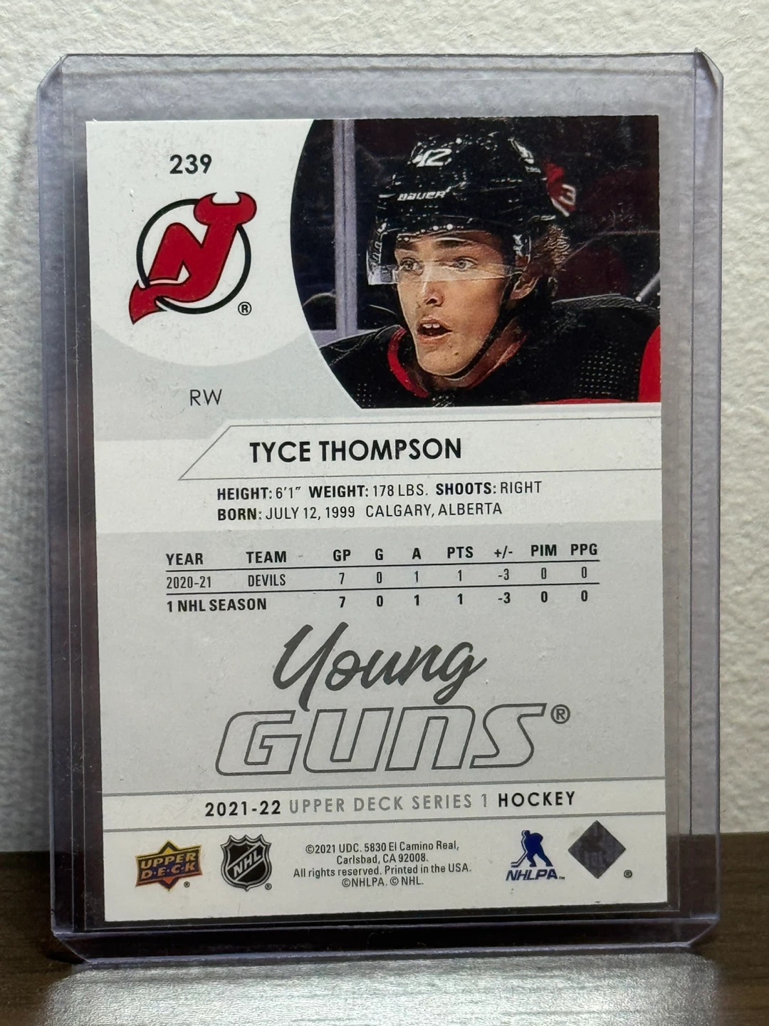 Tyce Thompson Young Guns Hockey Card rookie card - photo 2