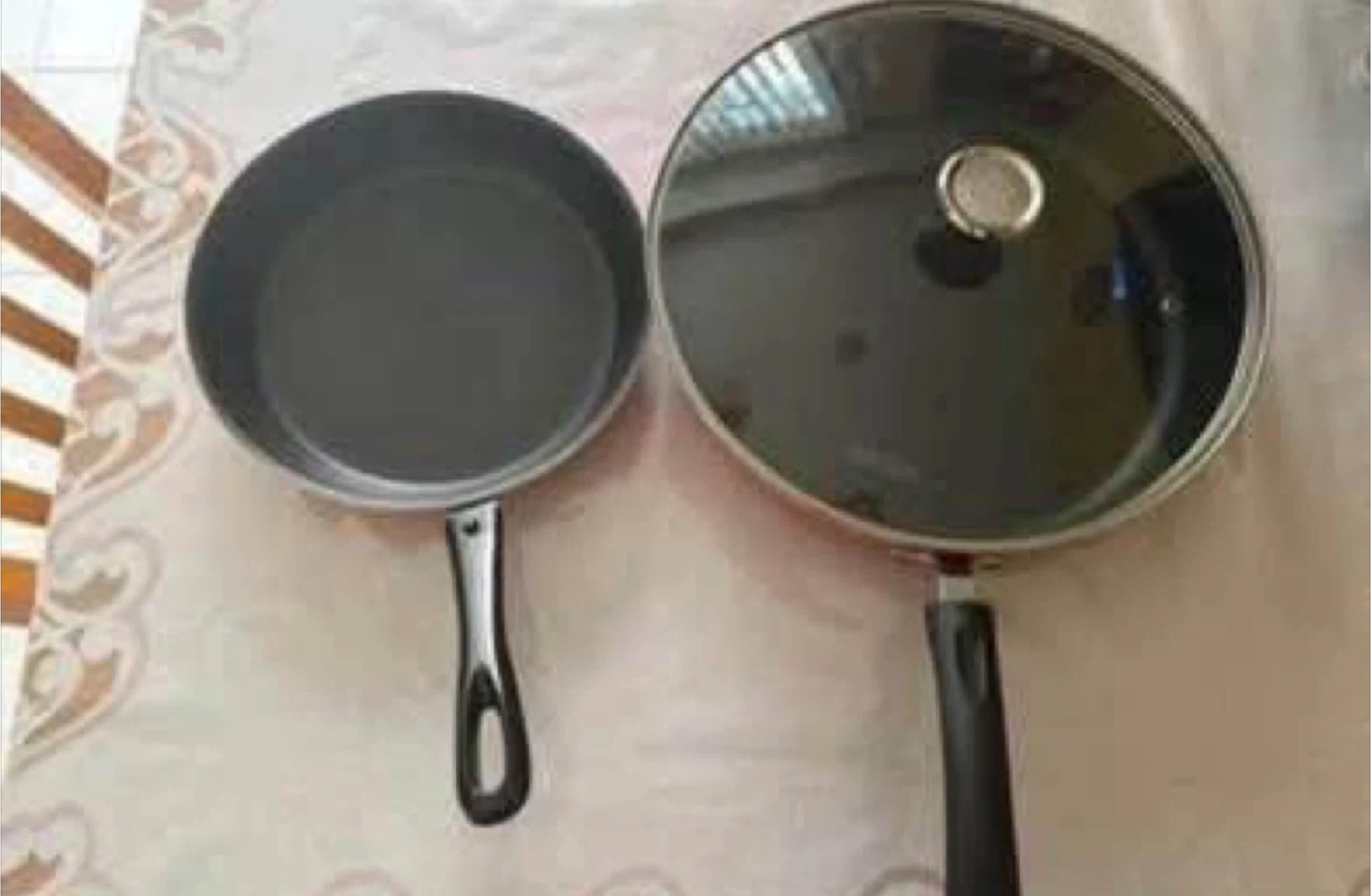 Small and big frying pan (Okay condition) (Both for FREE)