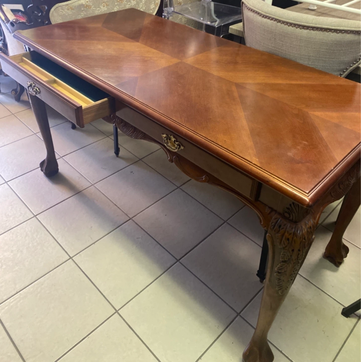 Vintage Style Wooden Desk with Drawers