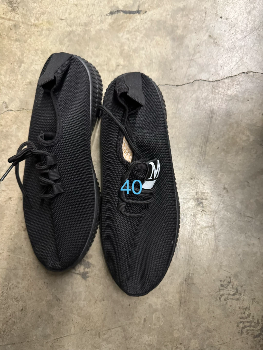 Black Sneakers - Size 40