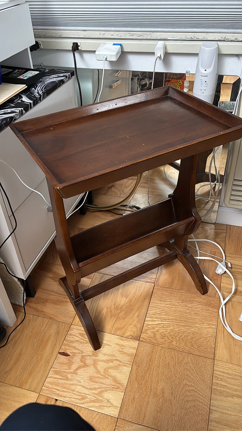 Spadetto Made in Italy Side Table