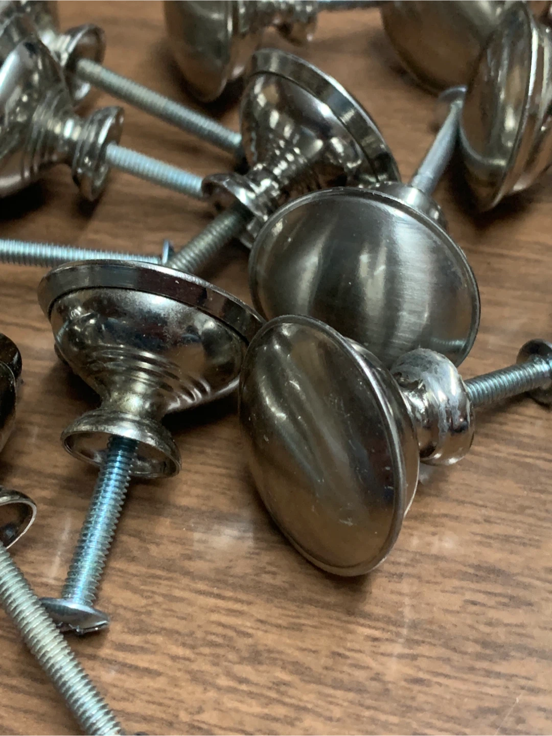 Cabinet/Drawer knobs - Set of 19 - photo 2
