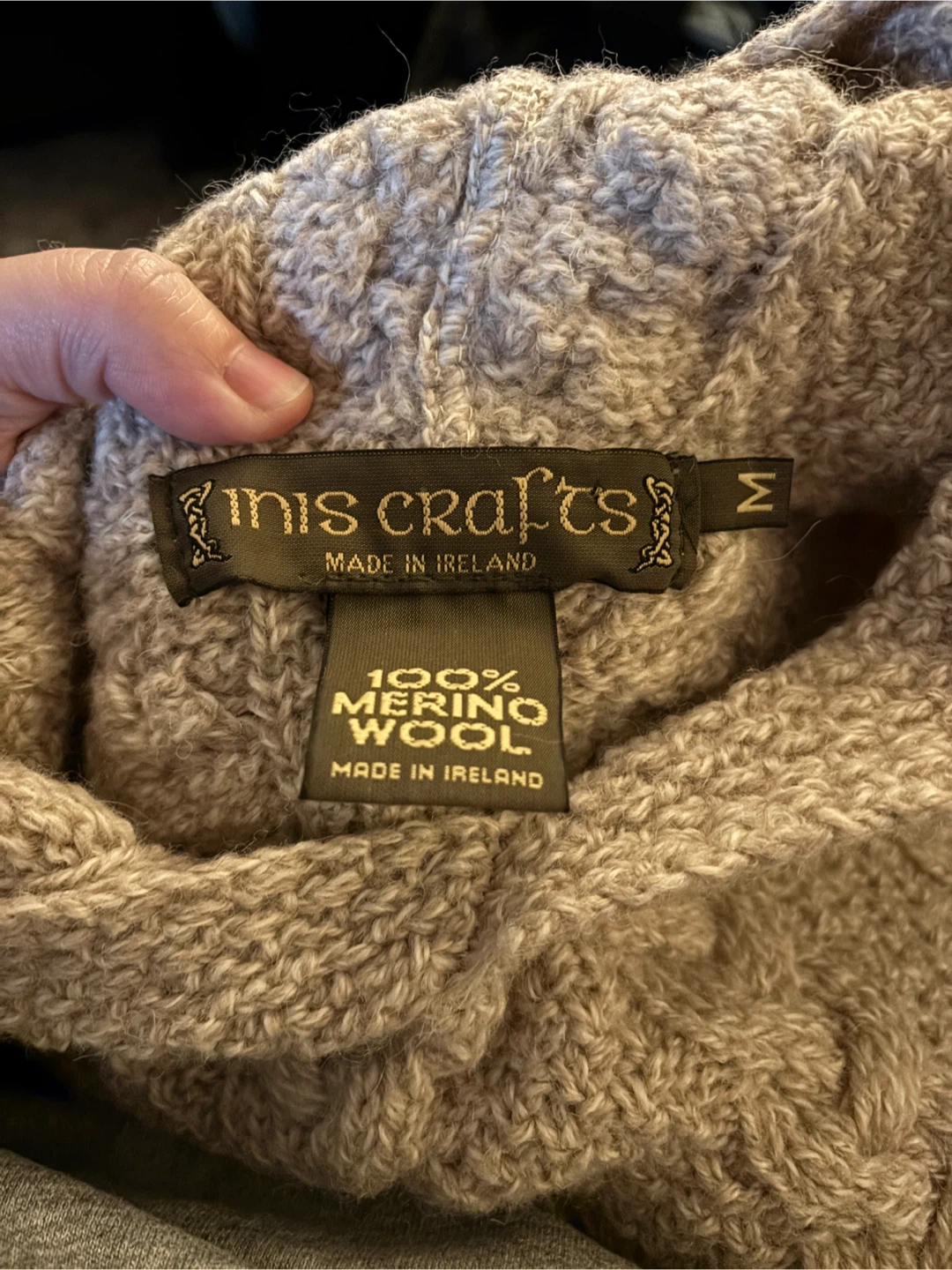 Inis Crafts Merino Wool Sweater - Size M - photo 4