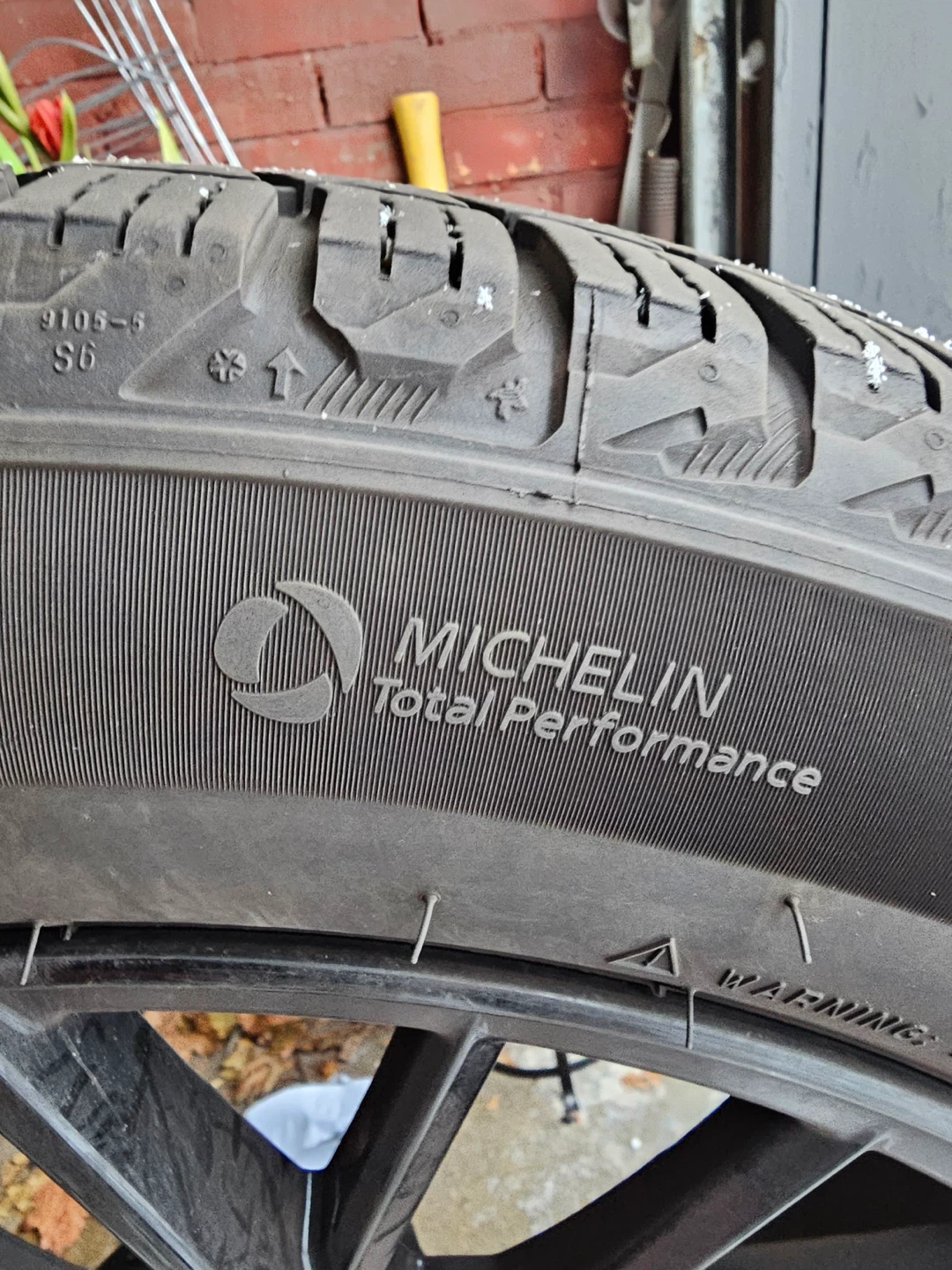 2023 BMW TIRES - photo 5