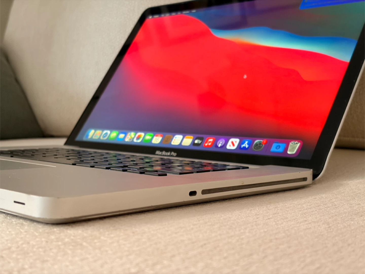 MacBook Pro (15-inch, 2.53Ghz, Mid 2009) - photo 3