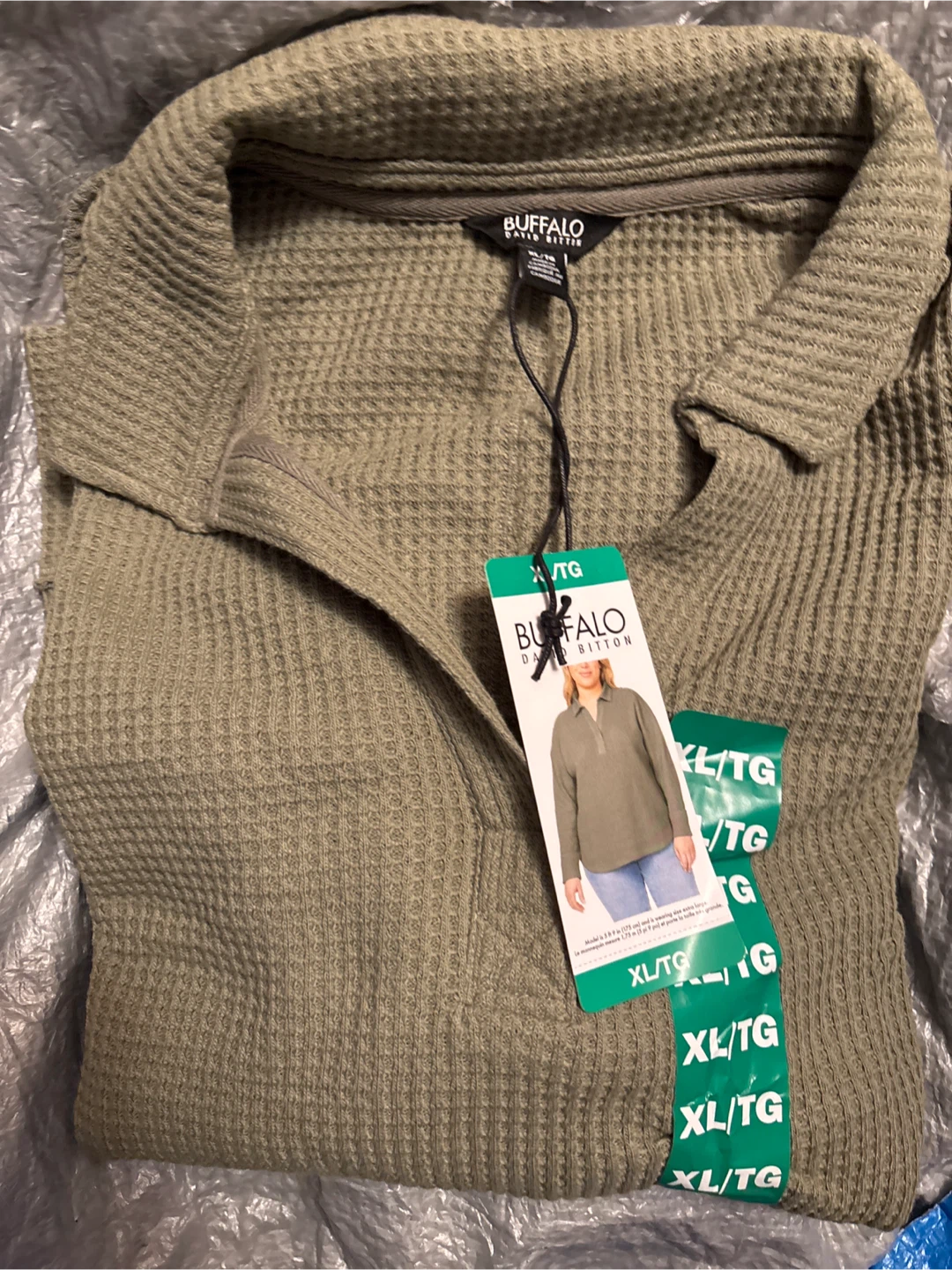 New Buffalo David Bitton Waffle Knit Top XL