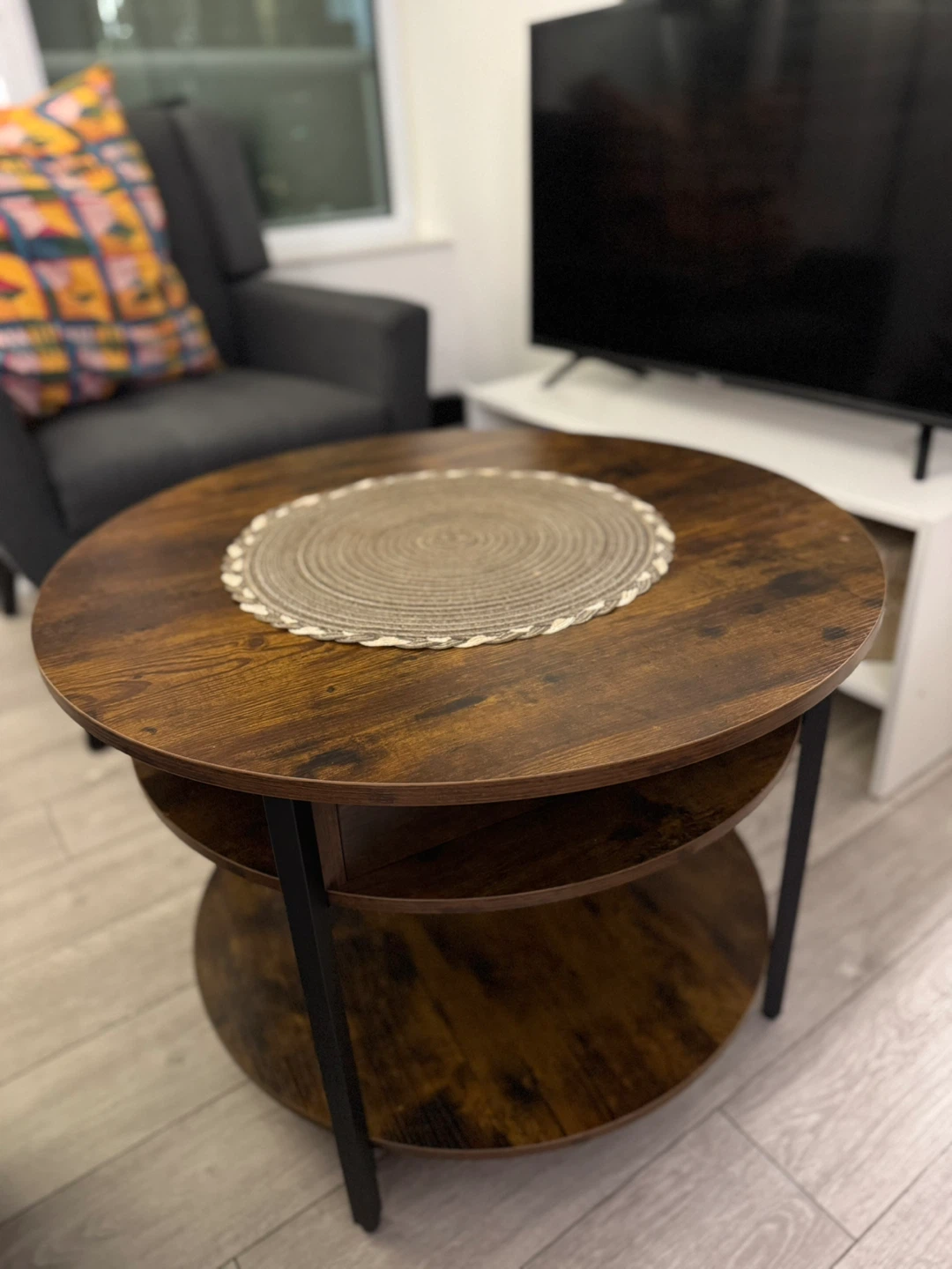 Round Lift Top Coffee Table