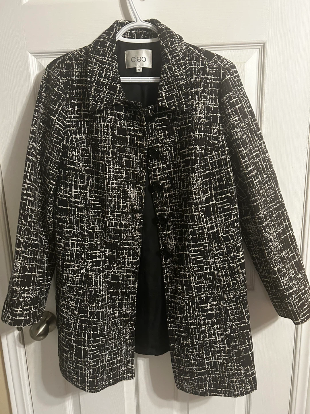 Cleo spring Black & White jacket Size 12