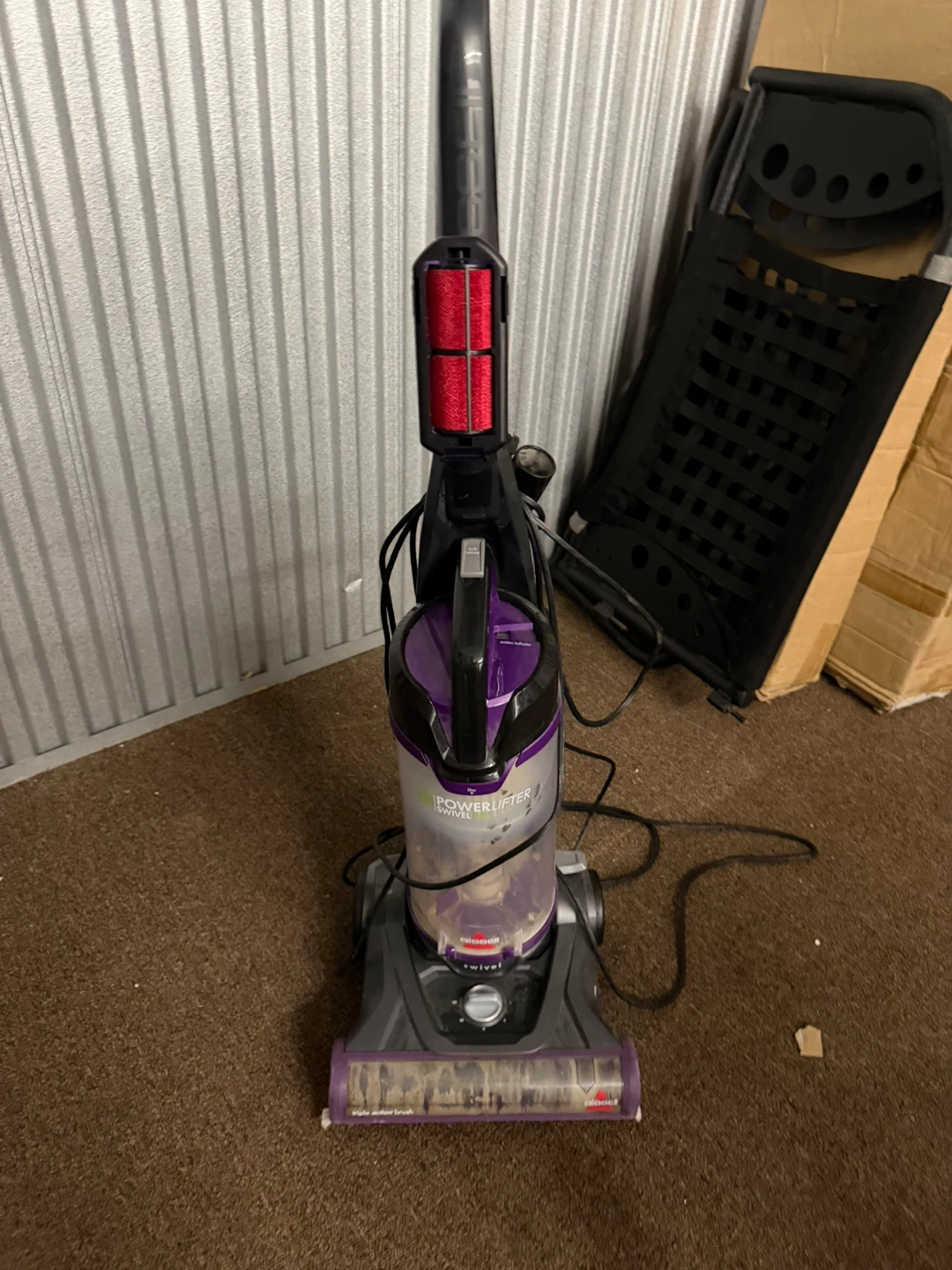 Bissell Powerlifter Swivel Vacuum