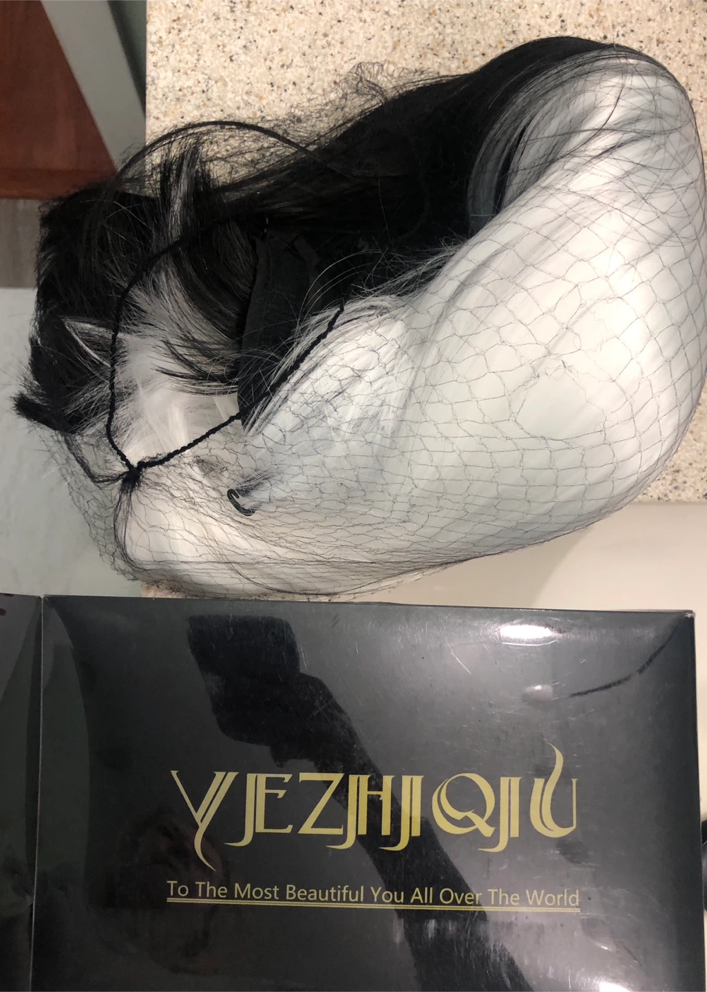 2 different style of black & grey wig - photo 5