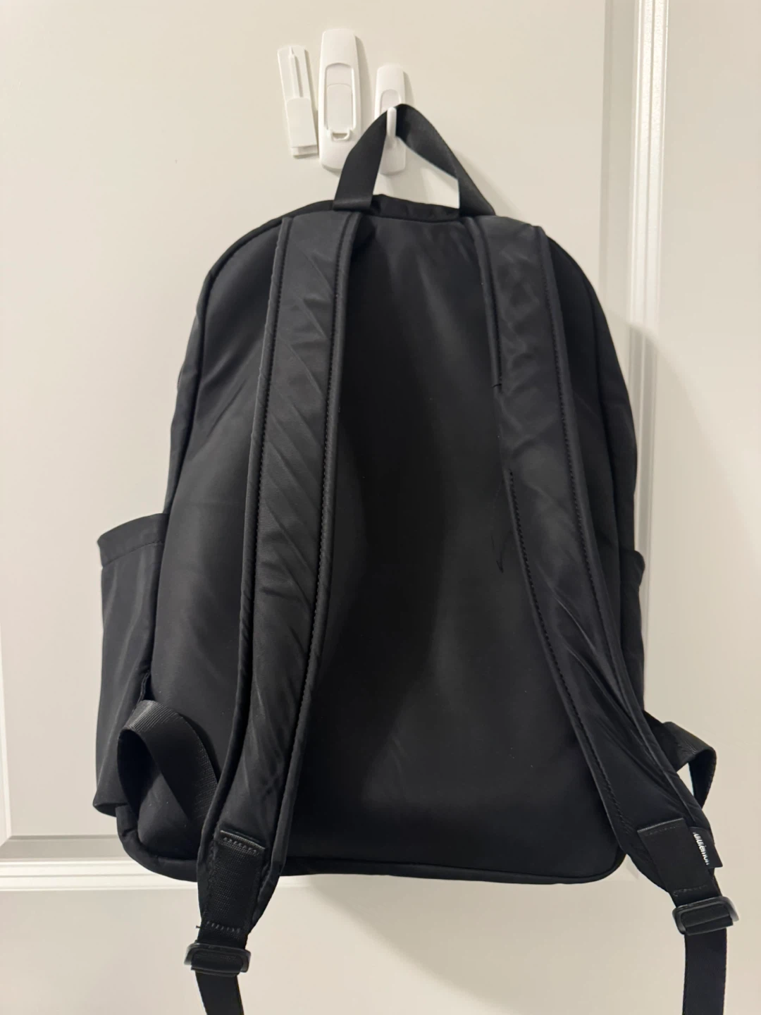 Lululemon Black Backpack - photo 2
