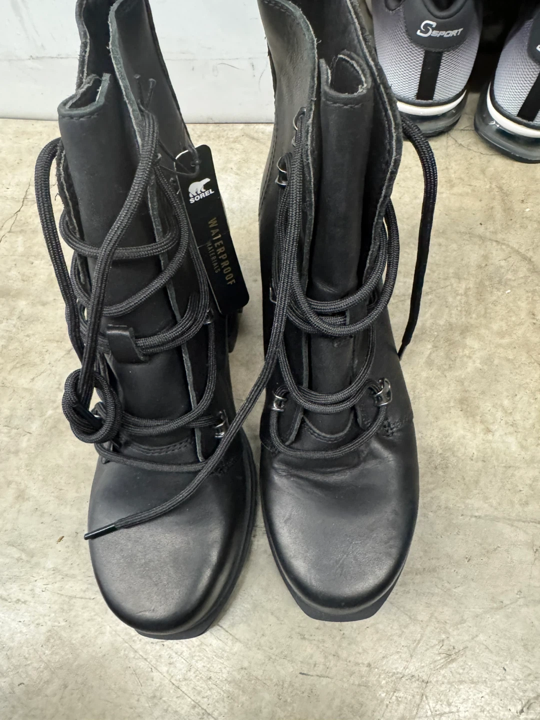 Sorel Waterproof Black Leather Ankle Boots - photo 2